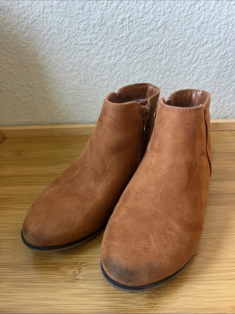 Cat & Jack Girls' Suede Ankle Boots — Brown